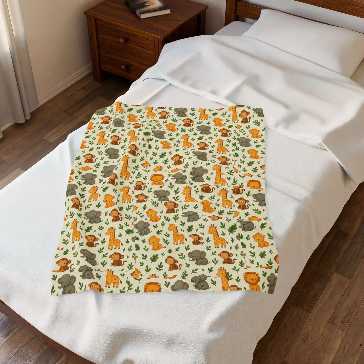 Autumn Woodland Animals Velveteen Plush Blanket | Fox & Mushroom Pattern