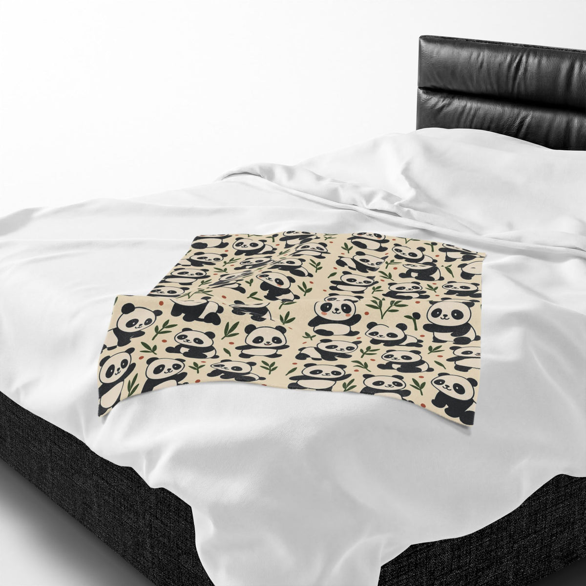 Panda Pattern Velveteen Plush Blanket | Cute Bamboo Bears, Repeating Design
