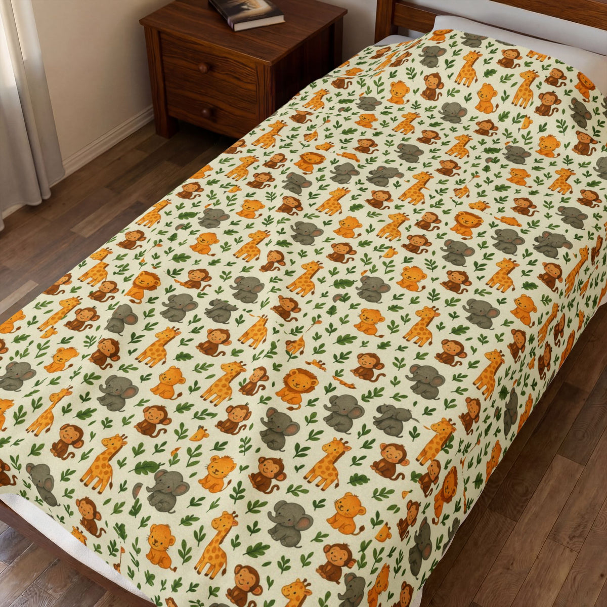 Autumn Woodland Animals Velveteen Plush Blanket | Fox & Mushroom Pattern