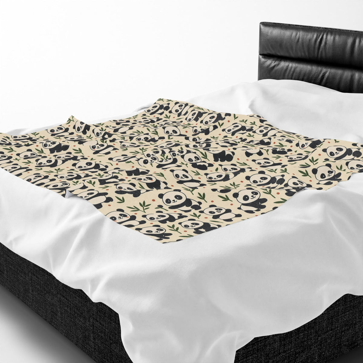 Panda Pattern Velveteen Plush Blanket | Cute Bamboo Bears, Repeating Design