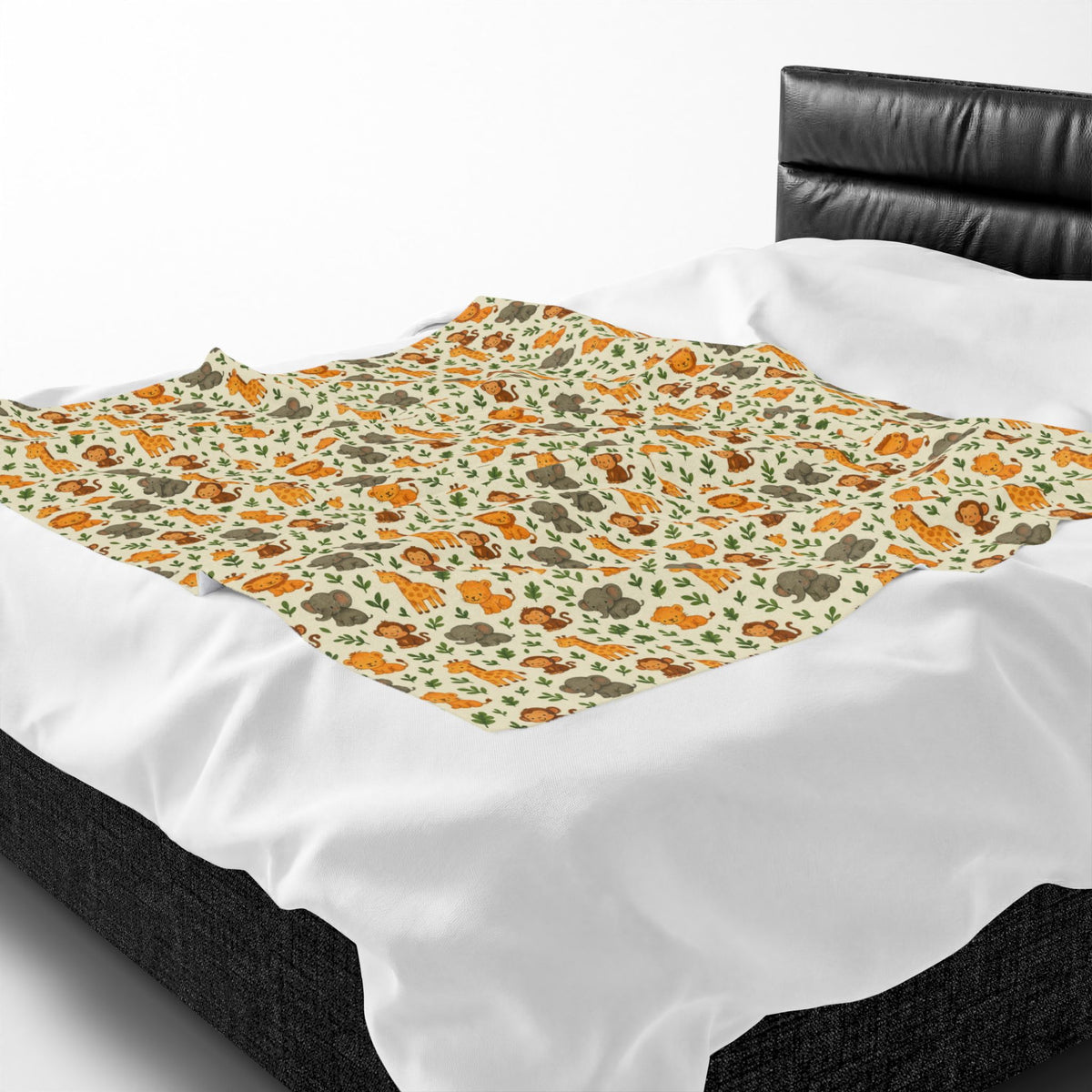 Autumn Woodland Animals Velveteen Plush Blanket | Fox & Mushroom Pattern