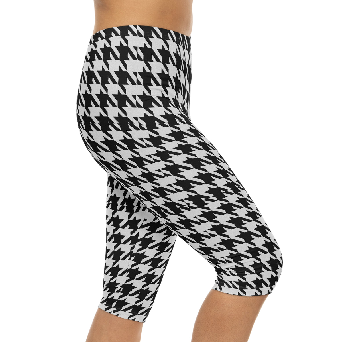 Black White Houndstooth Capri Leggings | Allover Print